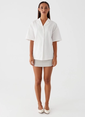Hadley Open Back Short Sleeve Shirt - White Hadley Open Back Short Sleeve Shirt - White