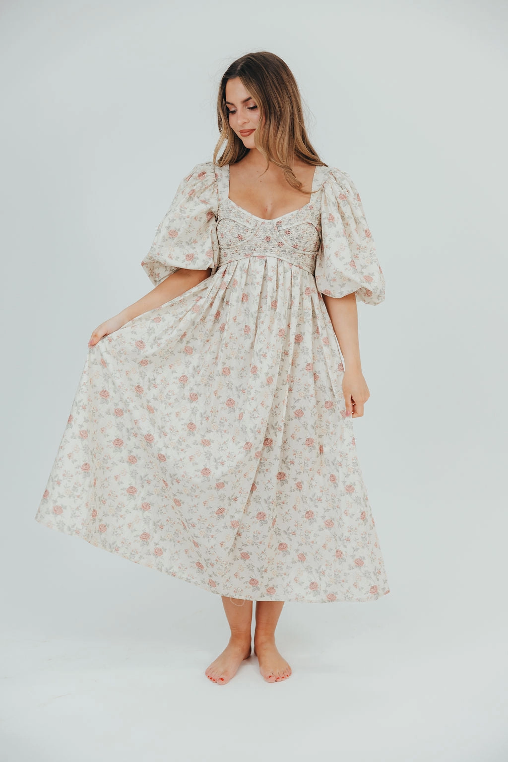 Harlow Maxi Dress in Off-White Floral - Bump Friendly & Inclusive Sizing (S-3XL) *Final-Sale*