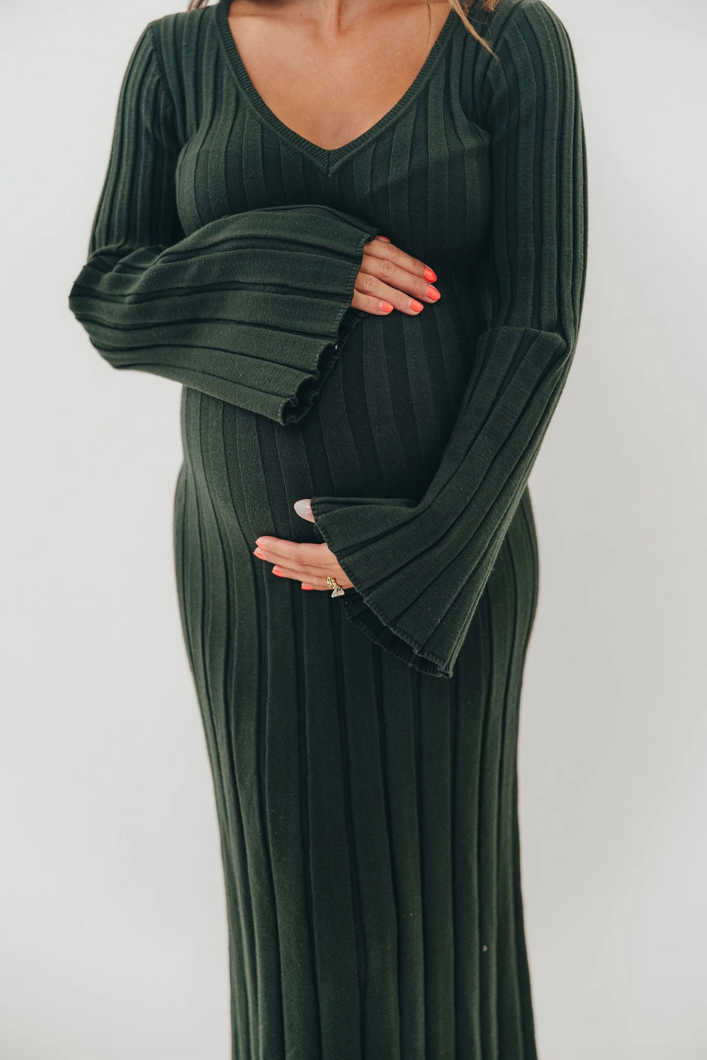 Hearth V-Neck Maxi Dress in Evergreen - Bump Friendly