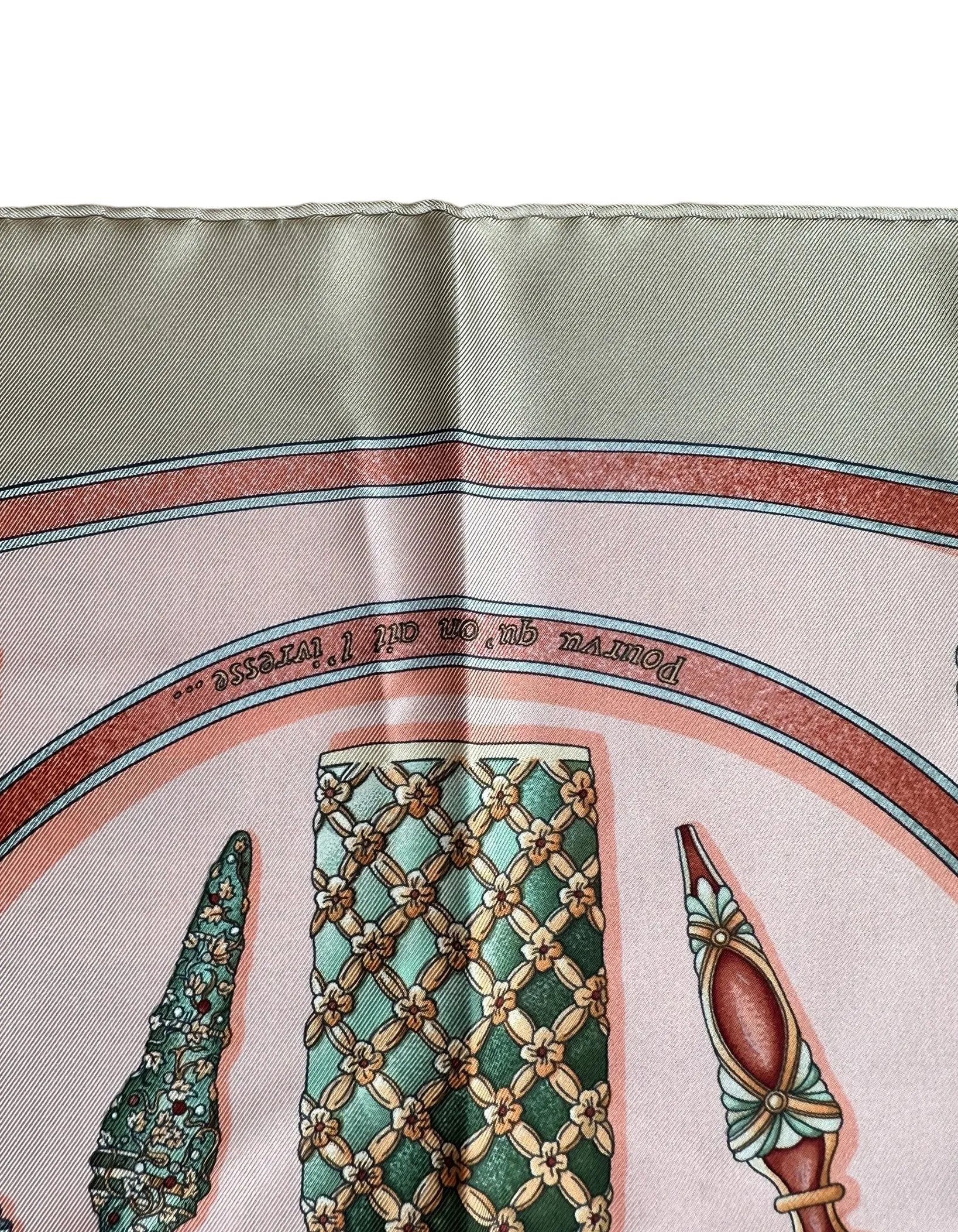 Hermes Biege Qu'importe Le Flacon Scarf 90cm Silk Scarf