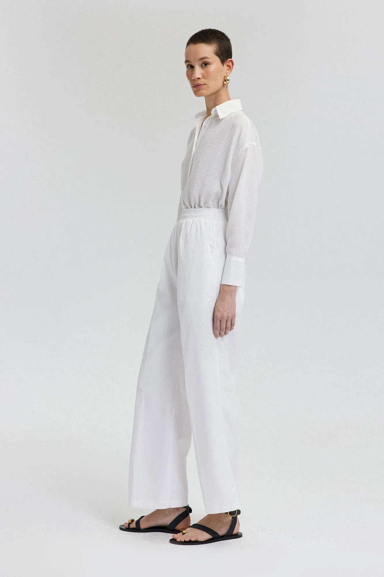 HIGH WAISTED WIDE LEG TROUSERS