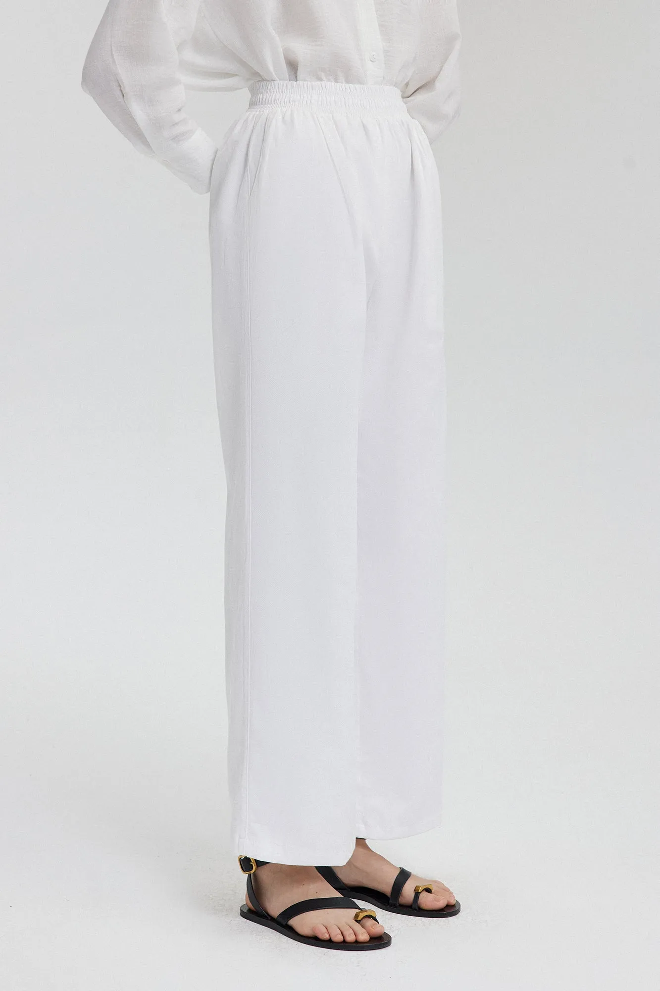 HIGH WAISTED WIDE LEG TROUSERS