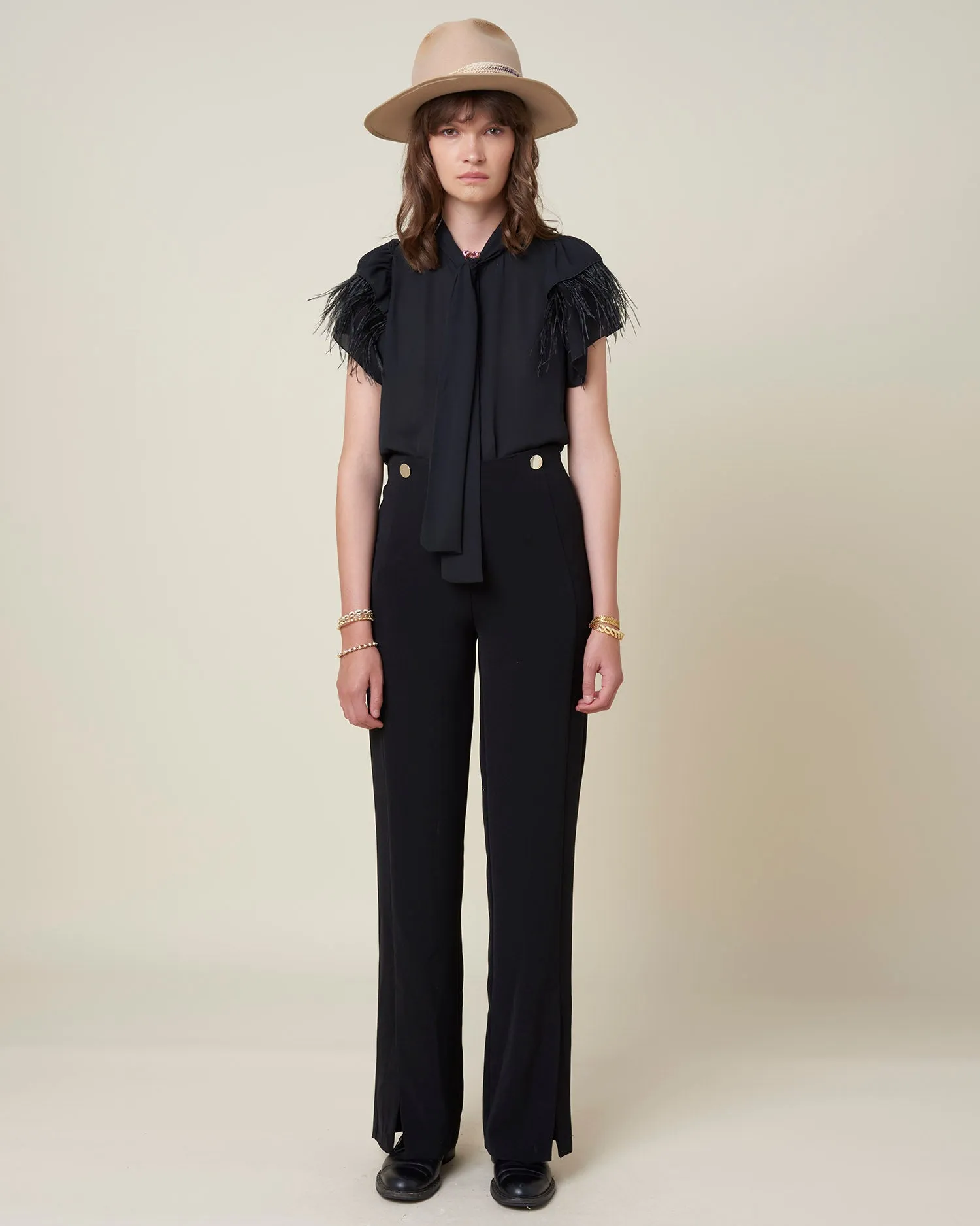 High waisted wide trousers