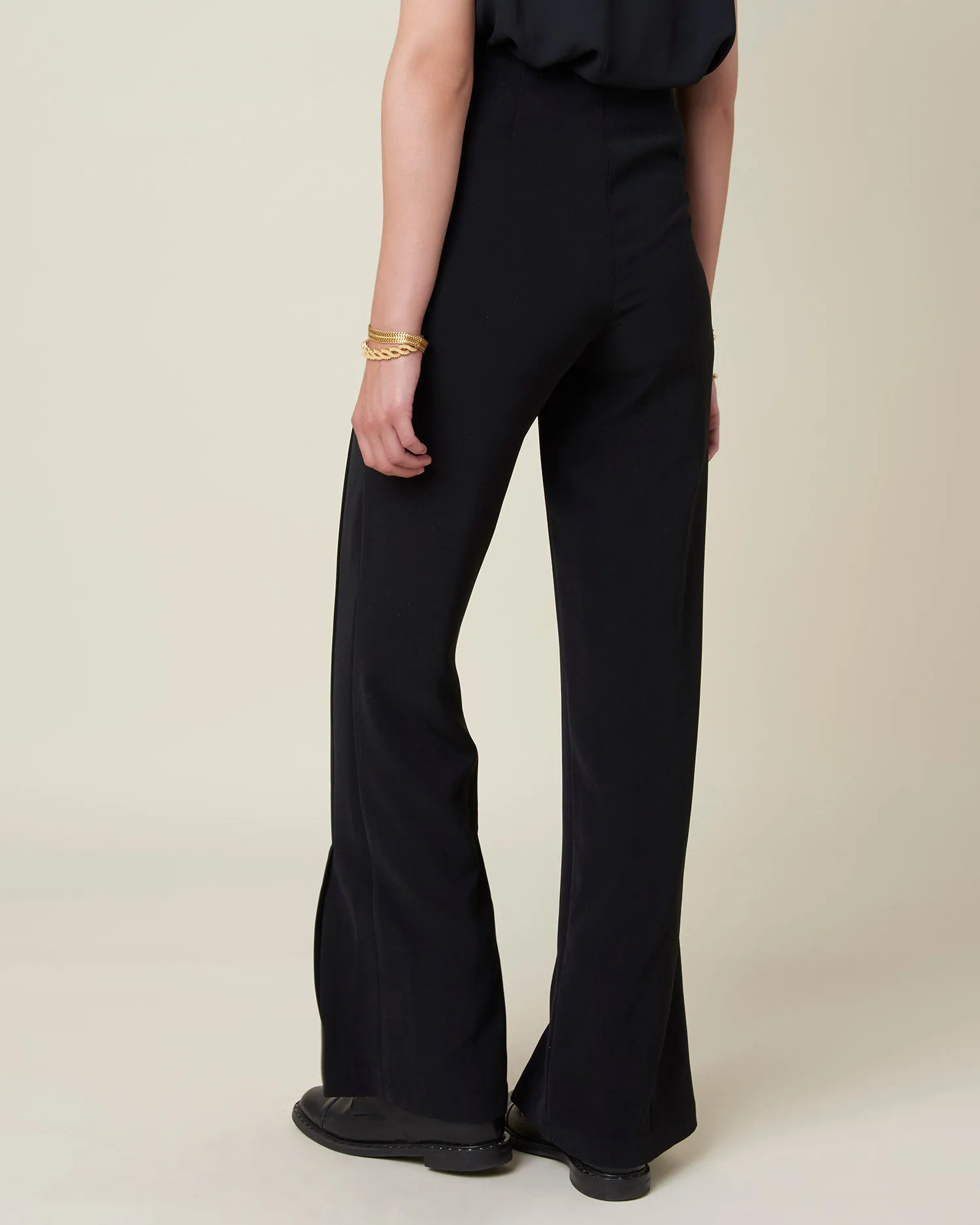 High waisted wide trousers