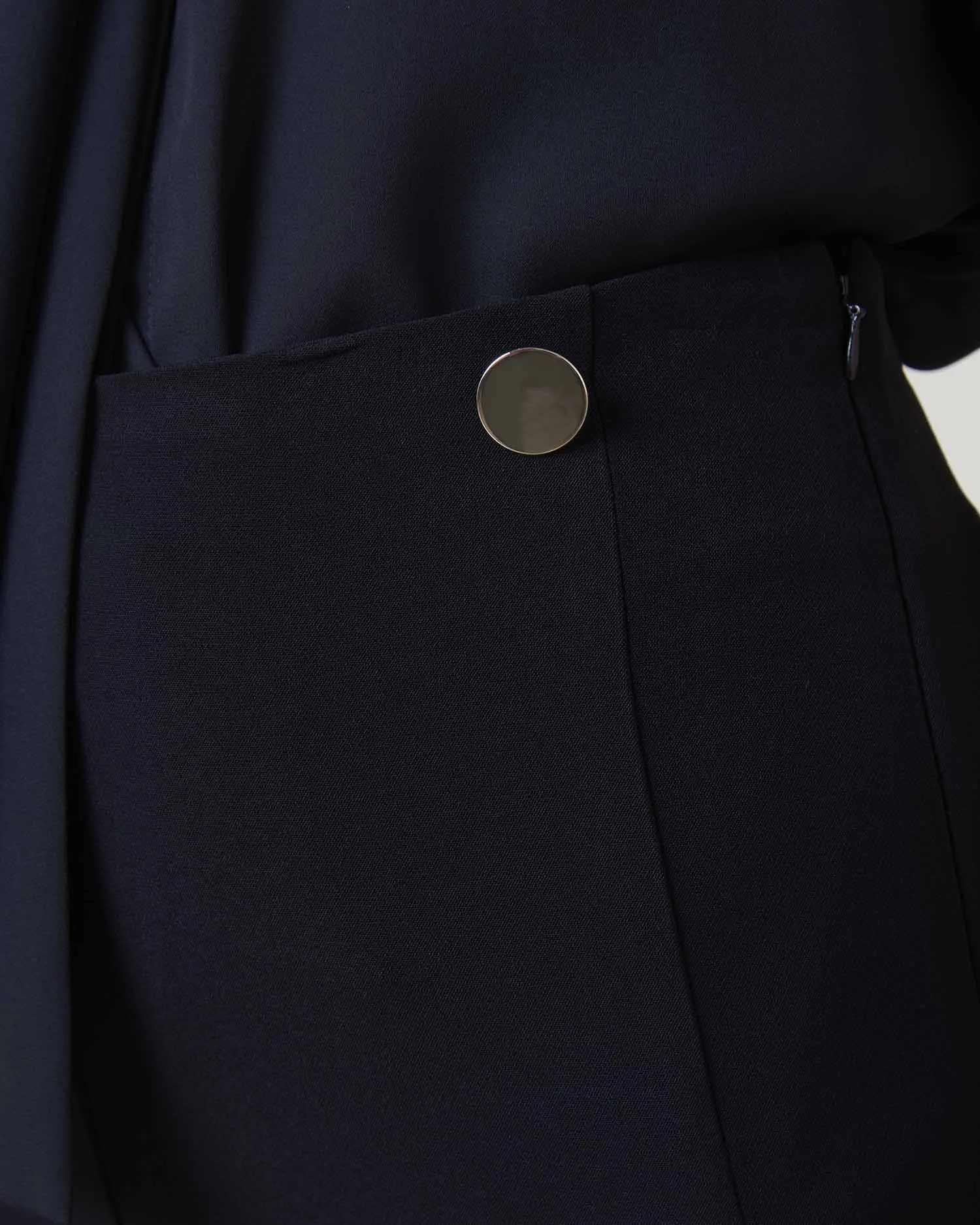 High waisted wide trousers