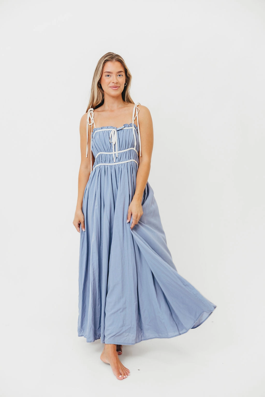 Hilsy Cotton Blend Contrast Trim Maxi Dress in Elemental Blue