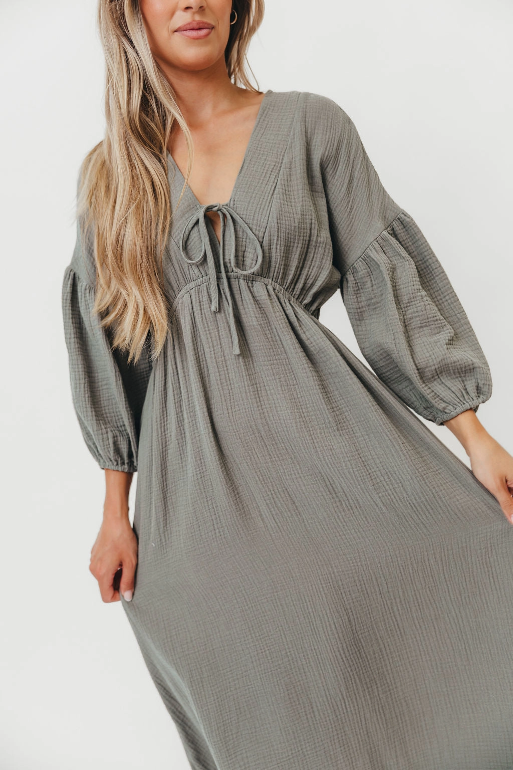 Hunter 100% Cotton Gauze Midi Dress in Dry Sage