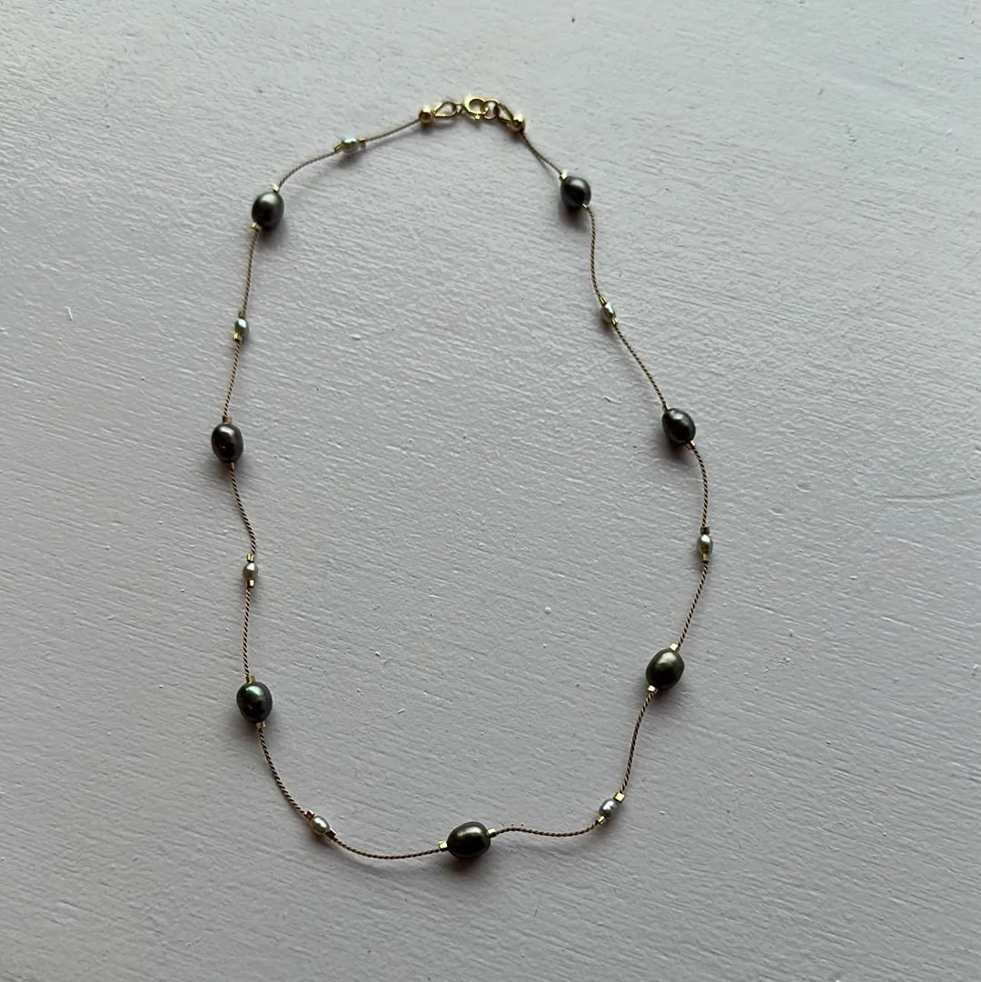 Isshi - Desnuda Necklace: Mud