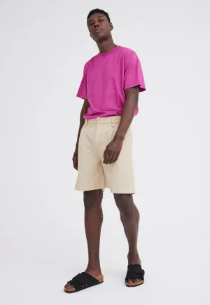 Kel Short in Duster Beige