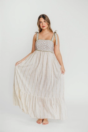 Kelly Adjustable Tie Maxi Dress in Pale Peach Floral Kelly Adjustable Tie Maxi Dress in Pale Peach Floral