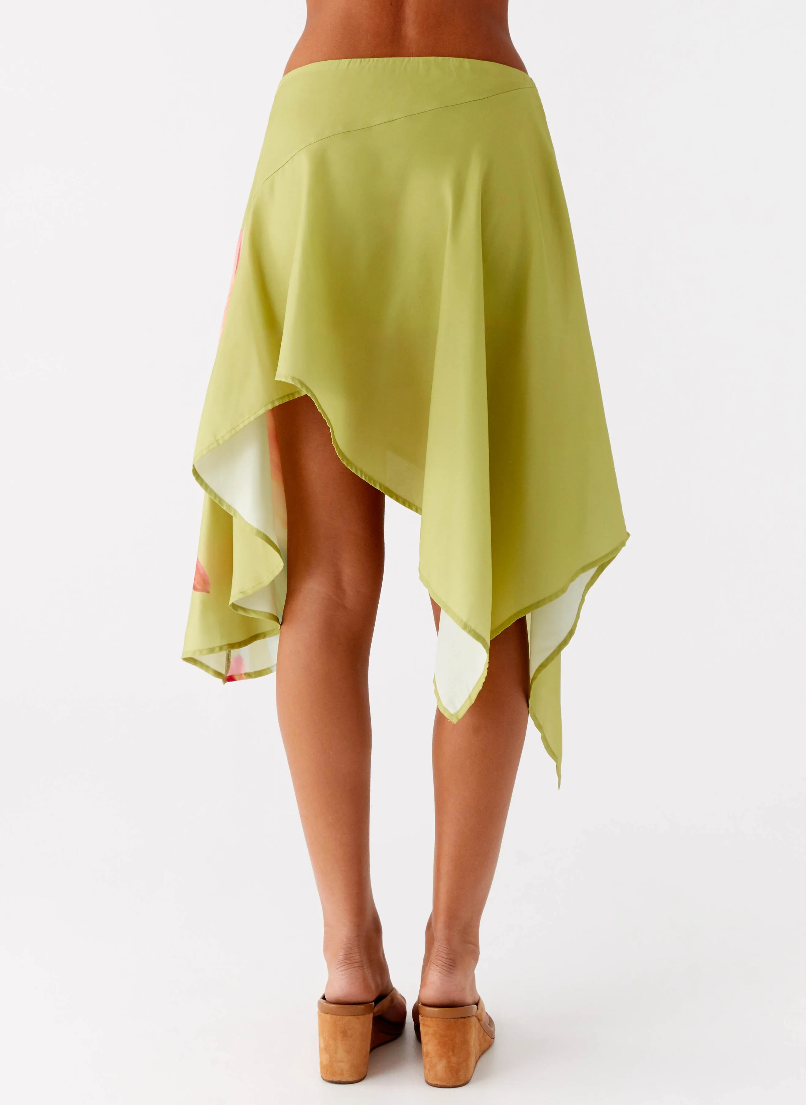 Kia Low Rise Asymmetrical Midi Skirt - Jungle Floral