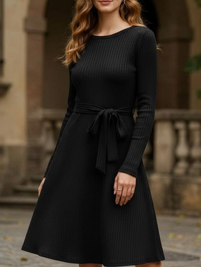 Knitted belt long-sleeved dress Knitted belt long-sleeved dress
