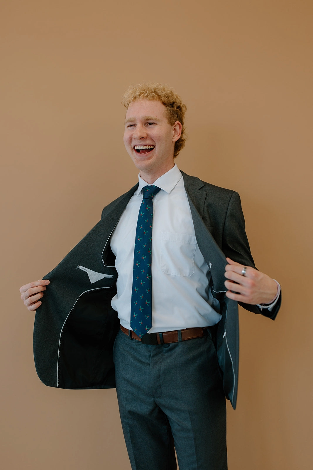 Legacy Suit Charcoal