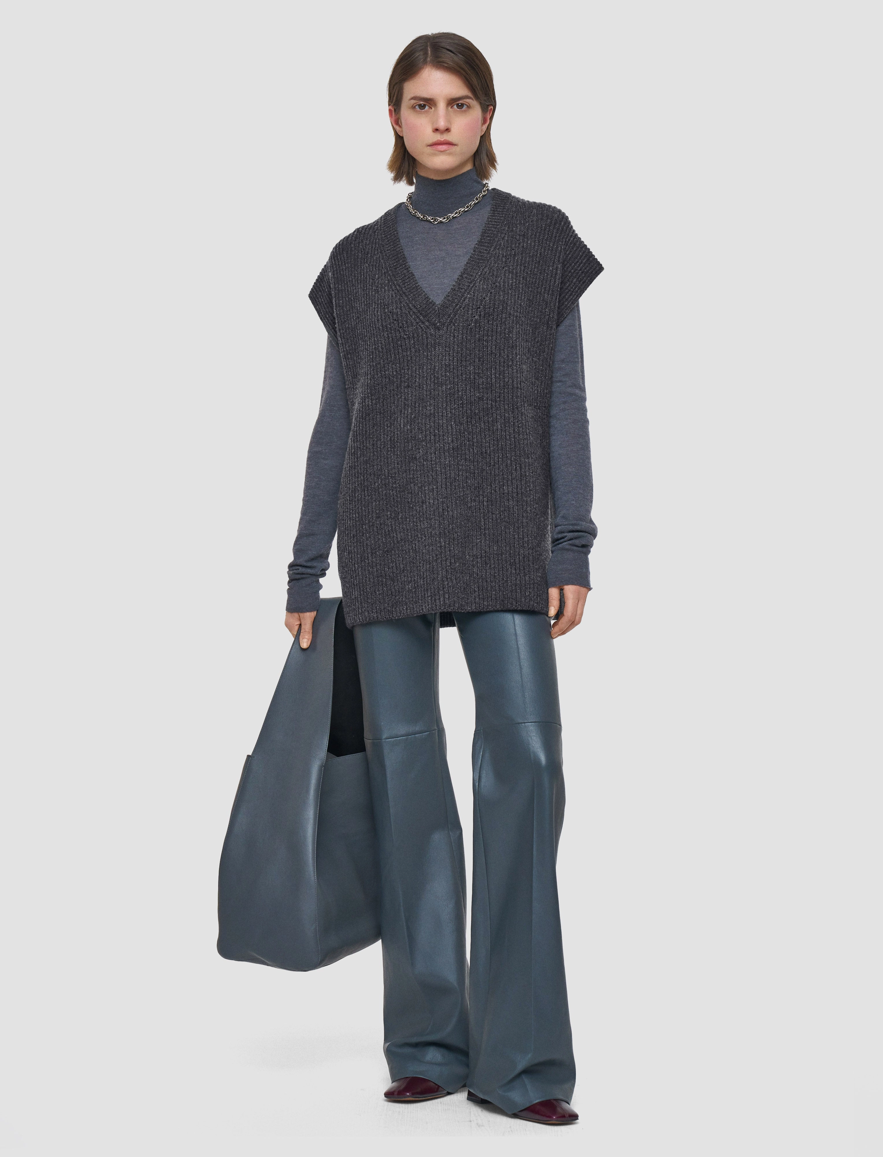 Light Cardigan Stitch Vest