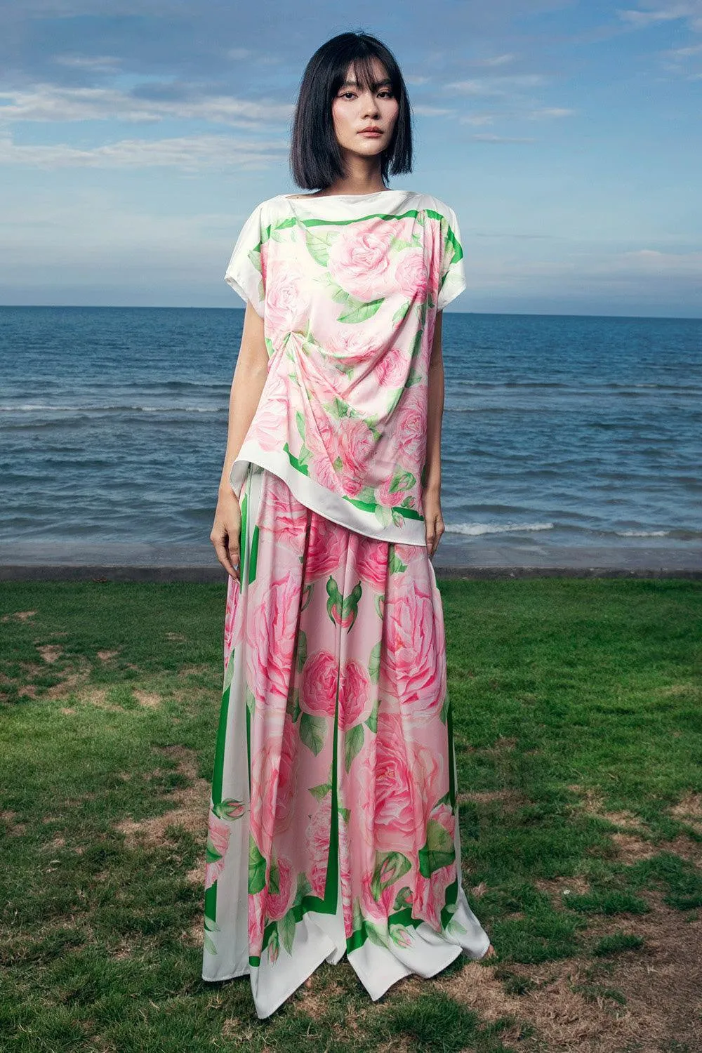 Liliane Straight Short Sleeved Silk Satin Floor Length Set