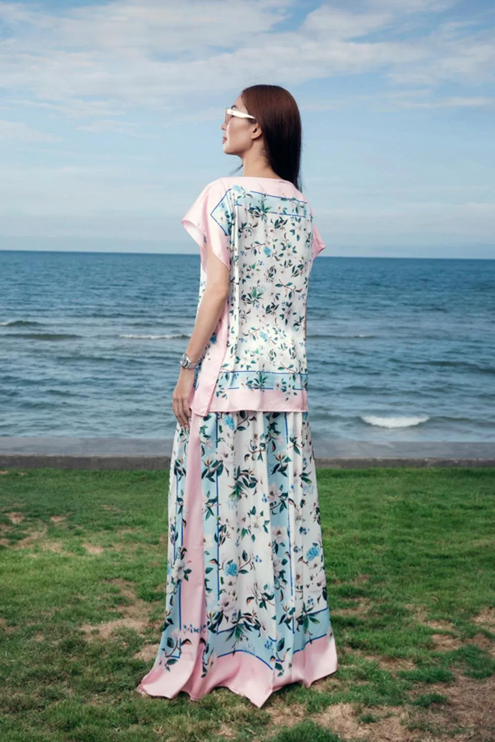 Liliane Straight Short Sleeved Silk Satin Floor Length Set