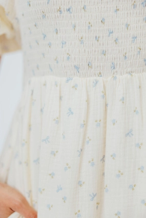 Livvy 100% Cotton Maxi Dress in Petite Blue Floral -Bump Friendly & Inclusive Sizing Livvy 100% Cotton Maxi Dress in Petite Blue Floral -Bump Friendly & Inclusive Sizing