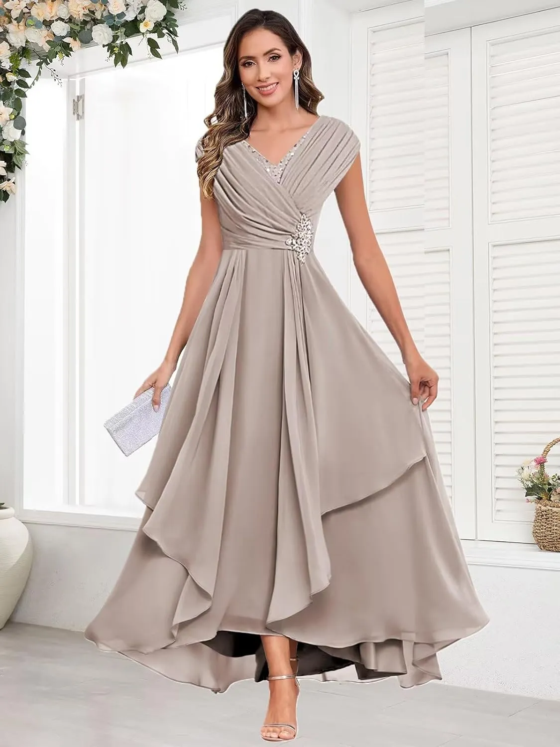 Long Chiffon Mother of The Bride Dresses for Women A Line V Neck Pleated Formal Evening Dress