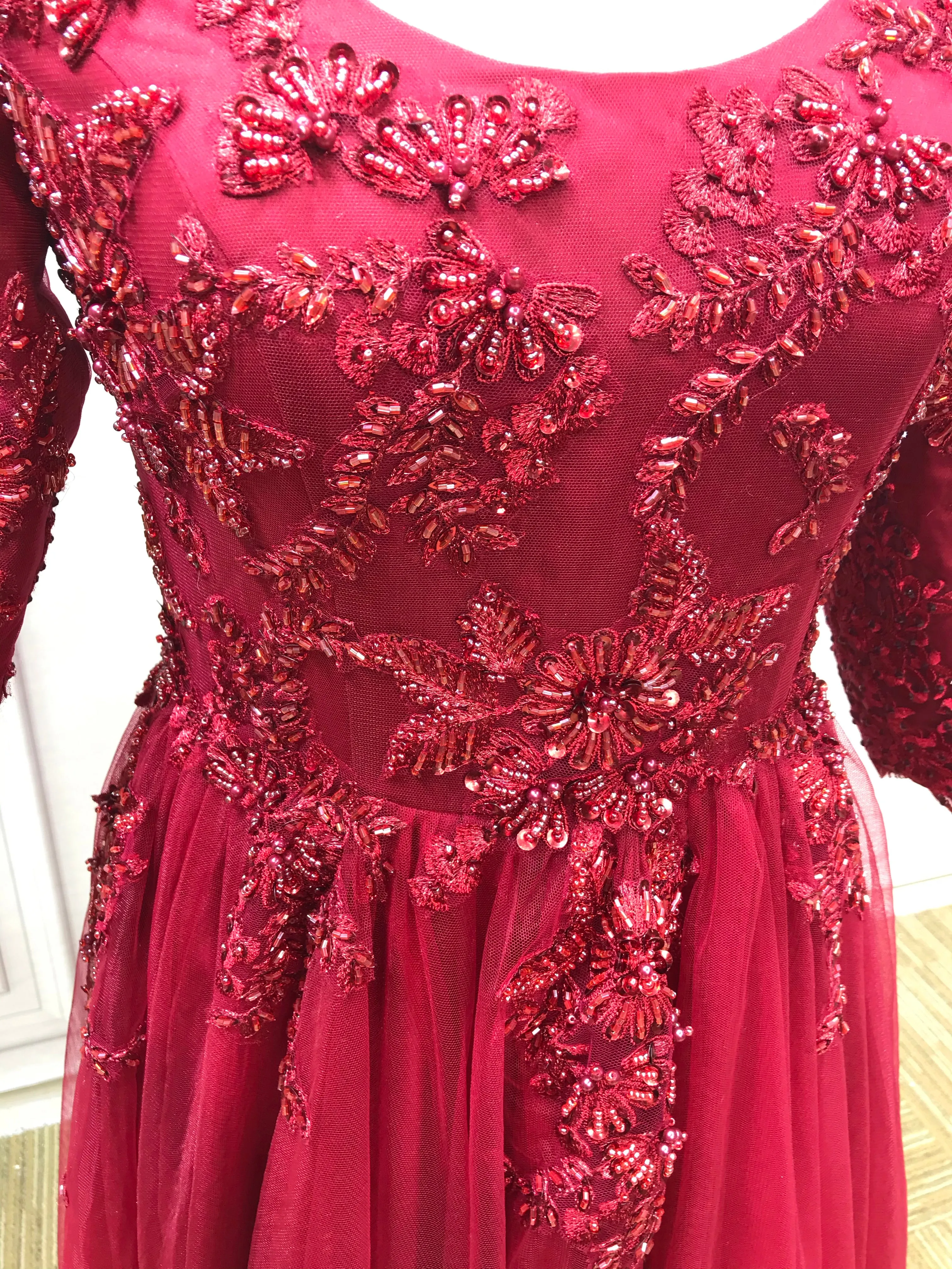 Luxurious heavy beaded burgundy maroon red long sleeves lace Muslim wedding dress 2021#112202