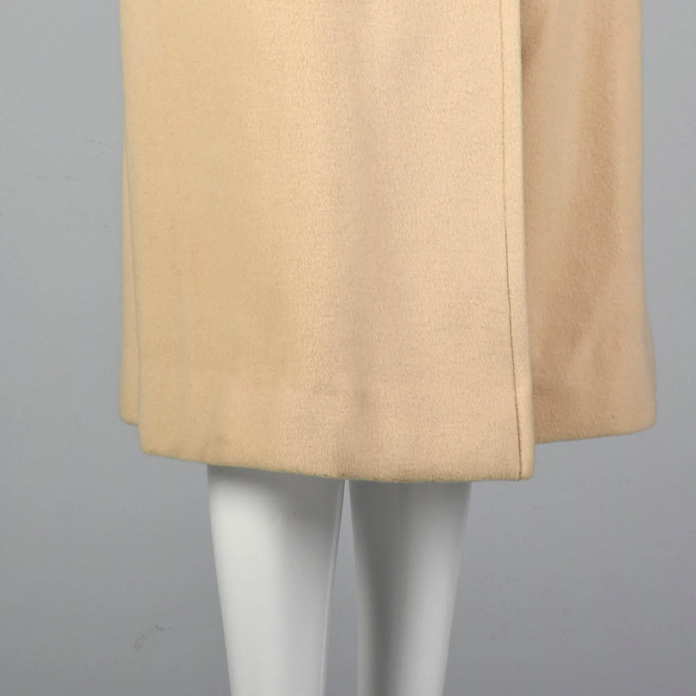 Medium I. Magnin 1980s Cream Cashmere Wrap Coat