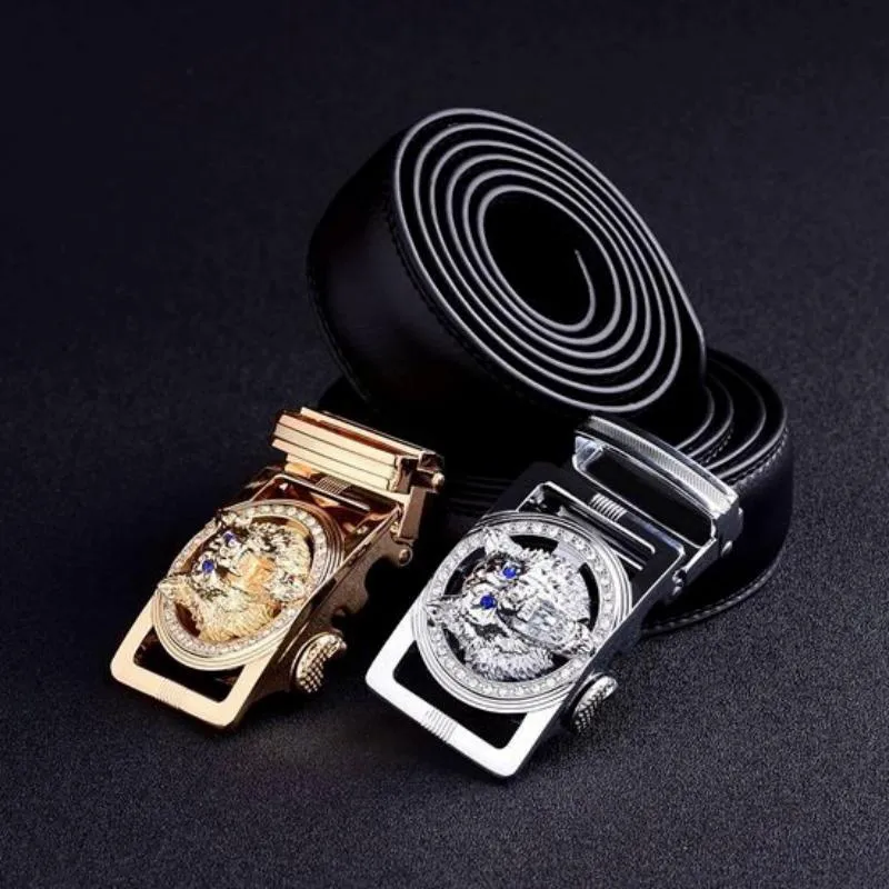 Men's Casual Leather Belt With Wolf Head Shaped Buckle