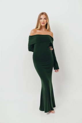 Monroe Maxi Dress with Long Sleeves in Hunter Green- Bump Friendly Monroe Maxi Dress with Long Sleeves in Hunter Green- Bump Friendly