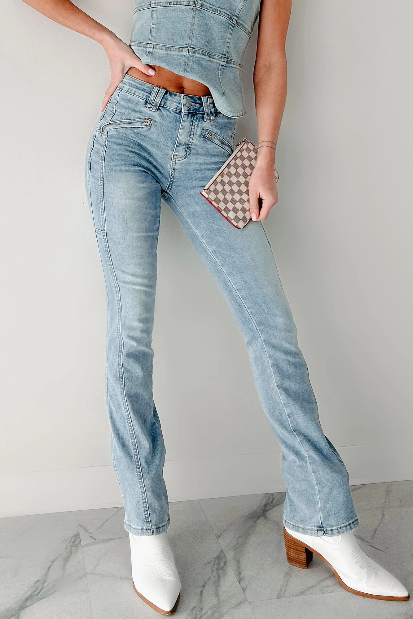 Morley High Rise Almost Famous Bootcut Jeans (Light)