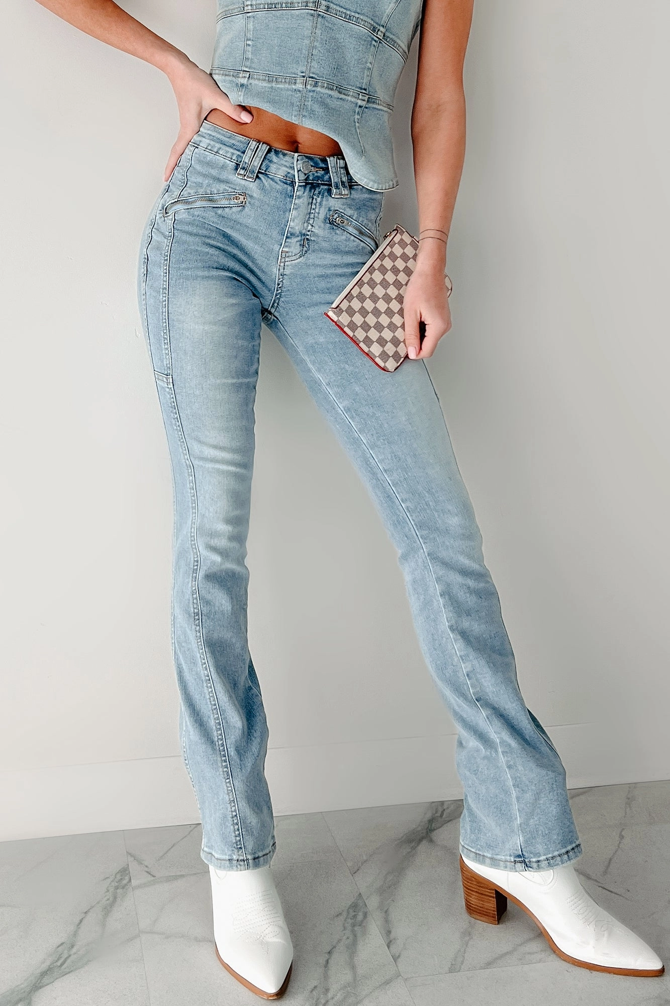 Morley High Rise Almost Famous Bootcut Jeans (Light)