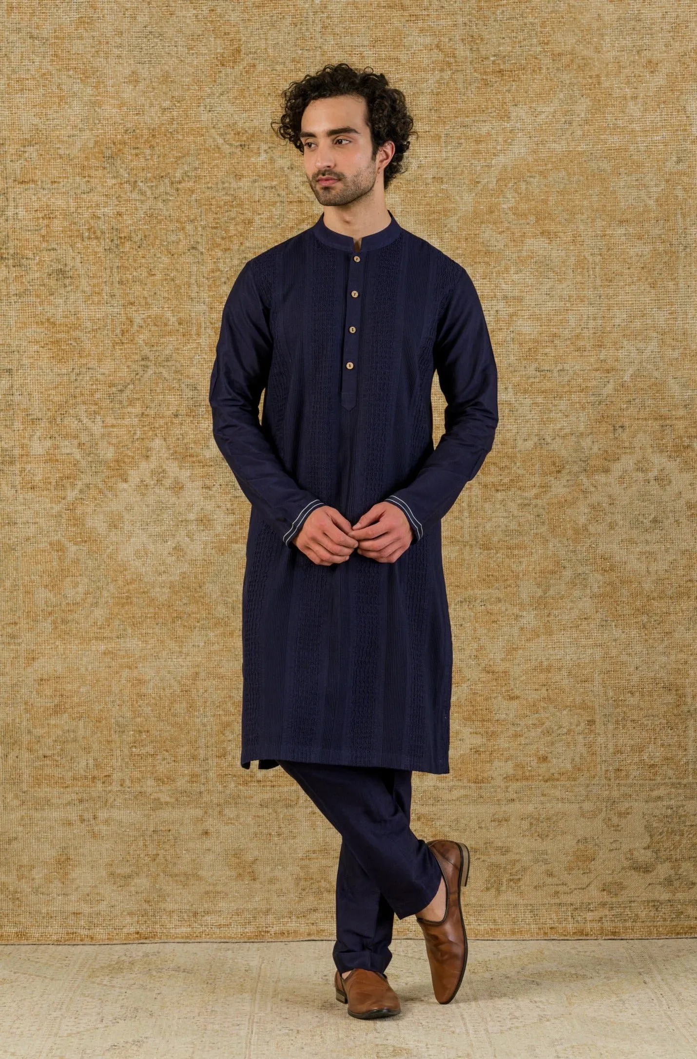Navy Kurta Pintuck In Cotton Silk Blend Set