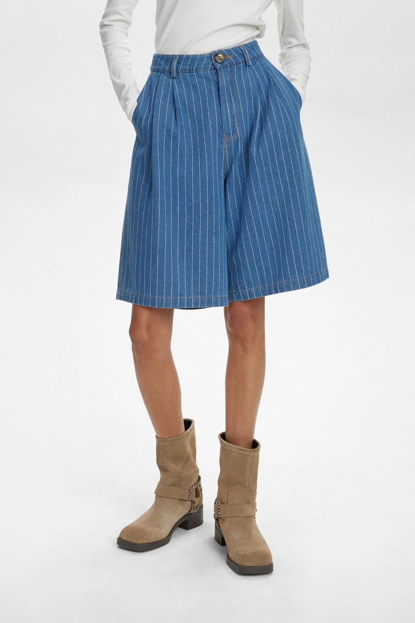 NULUCIE SHORTS - Dark Blue Denim