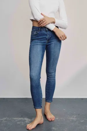 NUSIDNEY CROPPED  BLUE - Medium Blue Denim NUSIDNEY CROPPED  BLUE - Medium Blue Denim