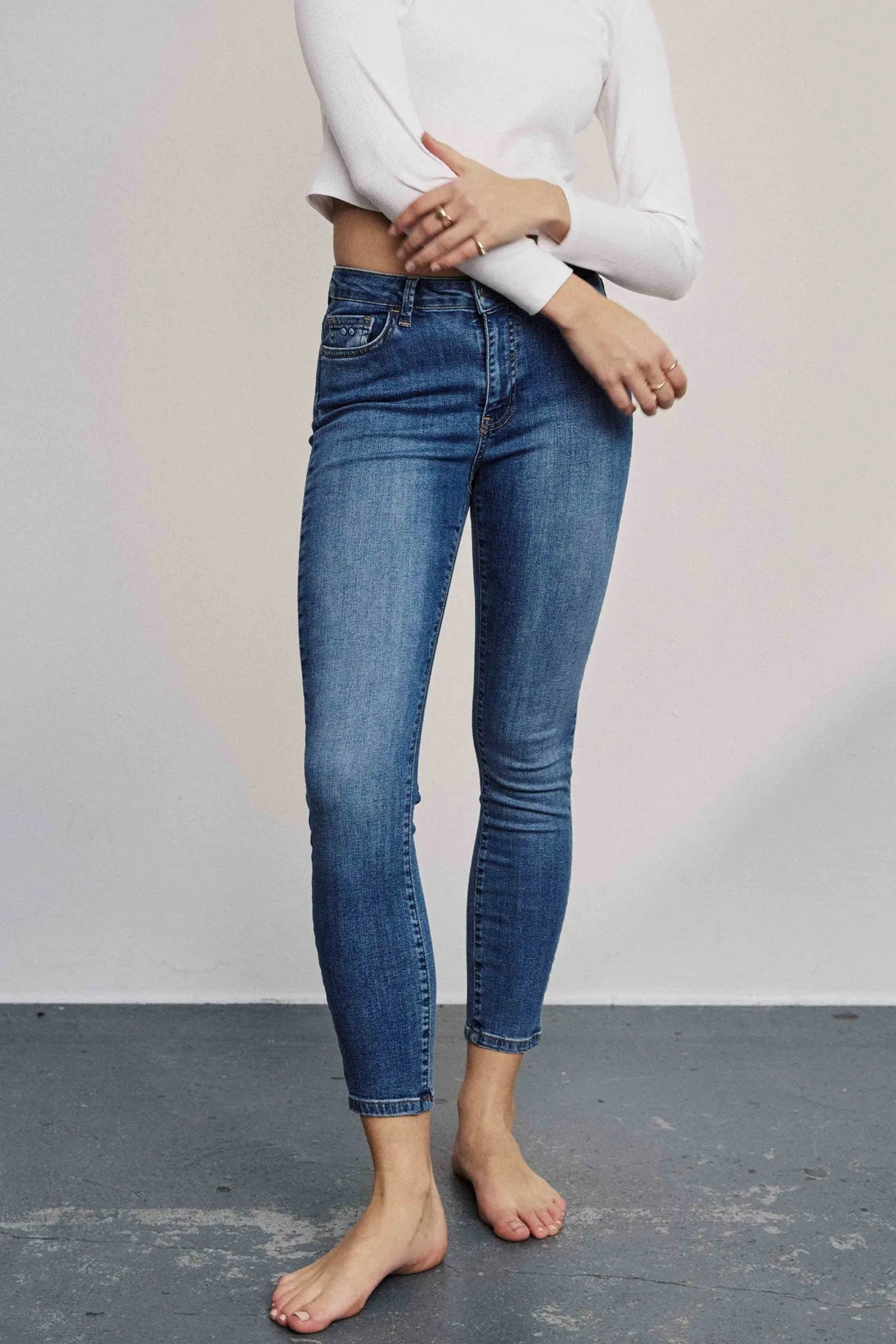NUSIDNEY CROPPED  BLUE - Medium Blue Denim