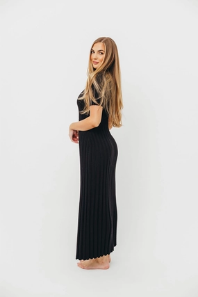 Oakley Ribbed Maxi Dress in Black - Bump Friendly *Final-Sale* Oakley Ribbed Maxi Dress in Black - Bump Friendly *Final-Sale*