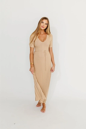 Oakley Ribbed Maxi Dress in Taupe - Bump Friendly *Final-Sale* Oakley Ribbed Maxi Dress in Taupe - Bump Friendly *Final-Sale*