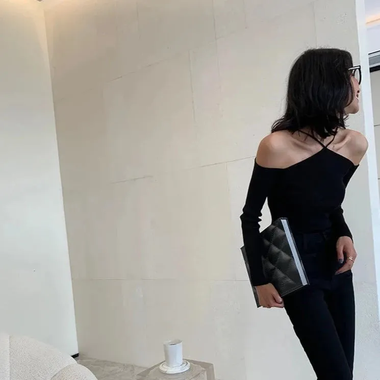 Off-Shoulder Slim Ribbed Sweater