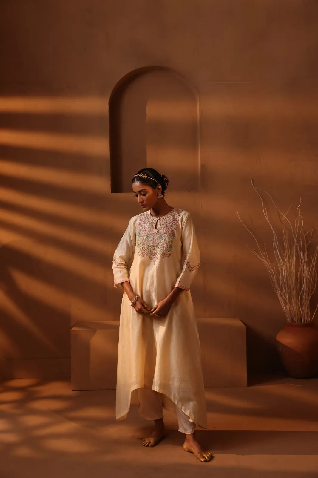 Off White heavy neck kurta set