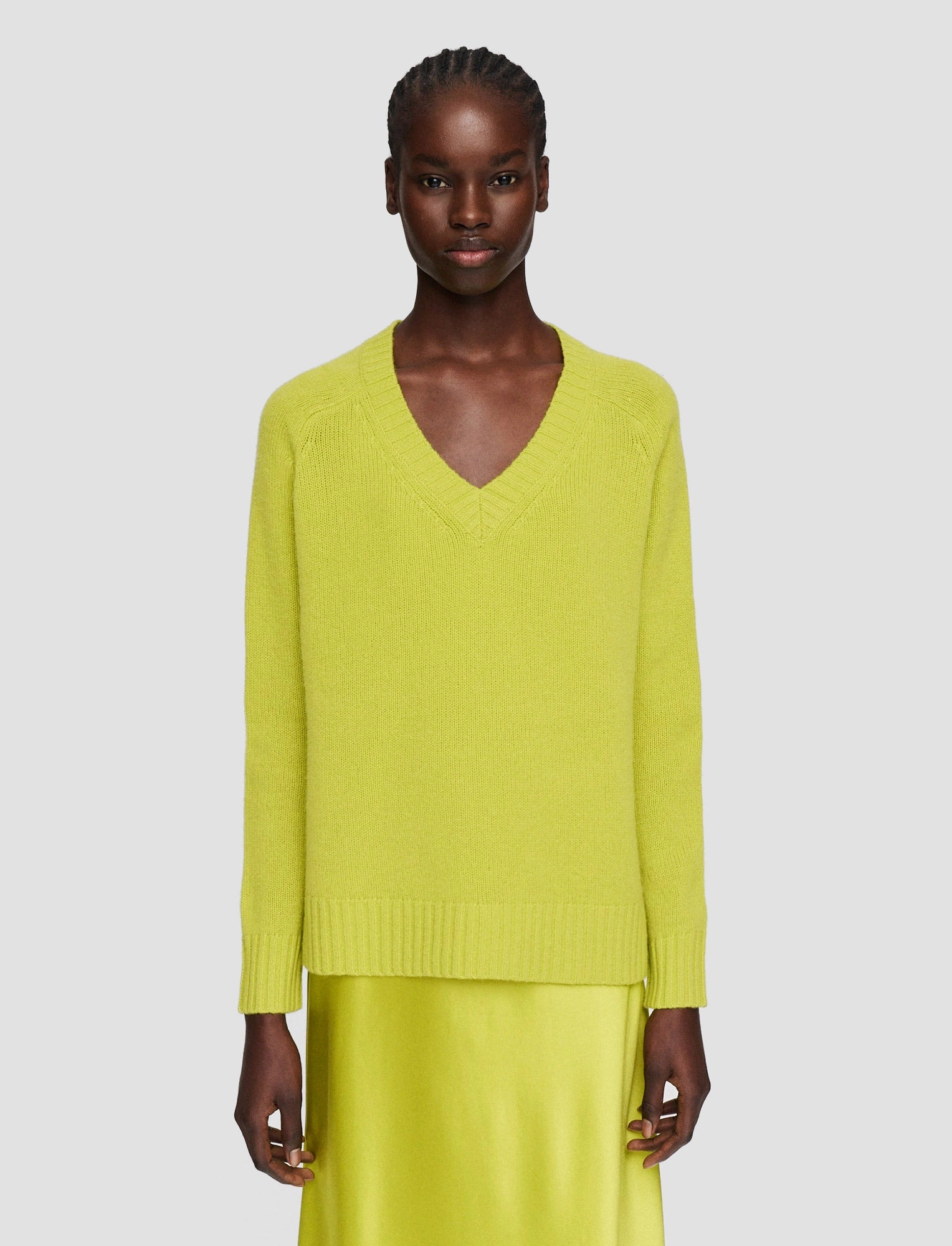 Open Cashmere V Neck Jumper