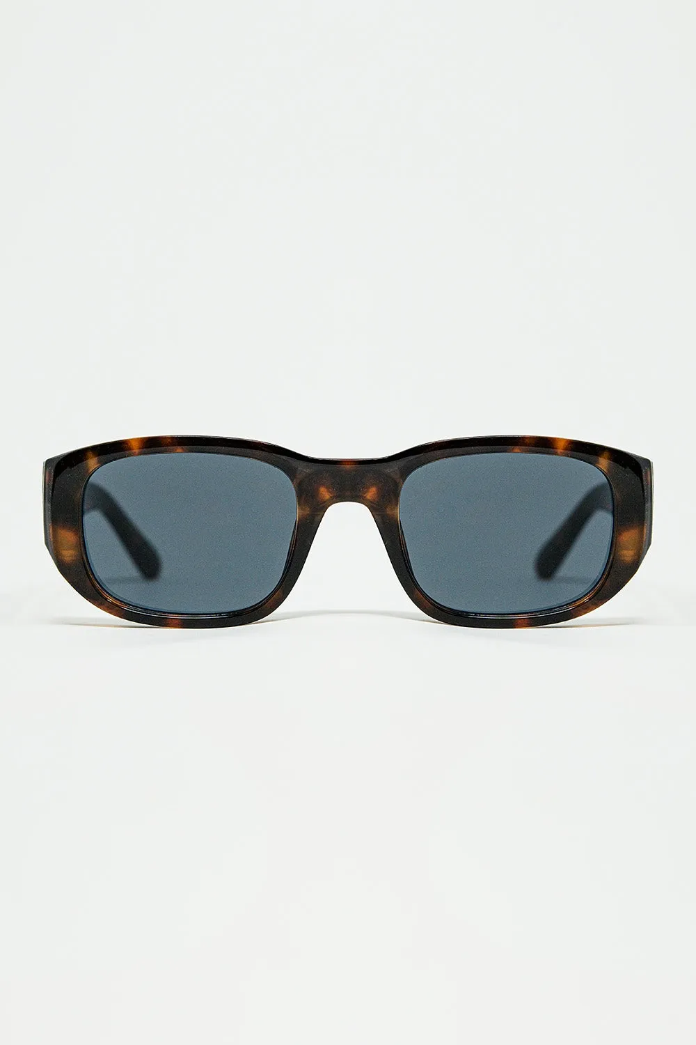 Oval Sunglasses with High Gloss Transparent Frames in brown