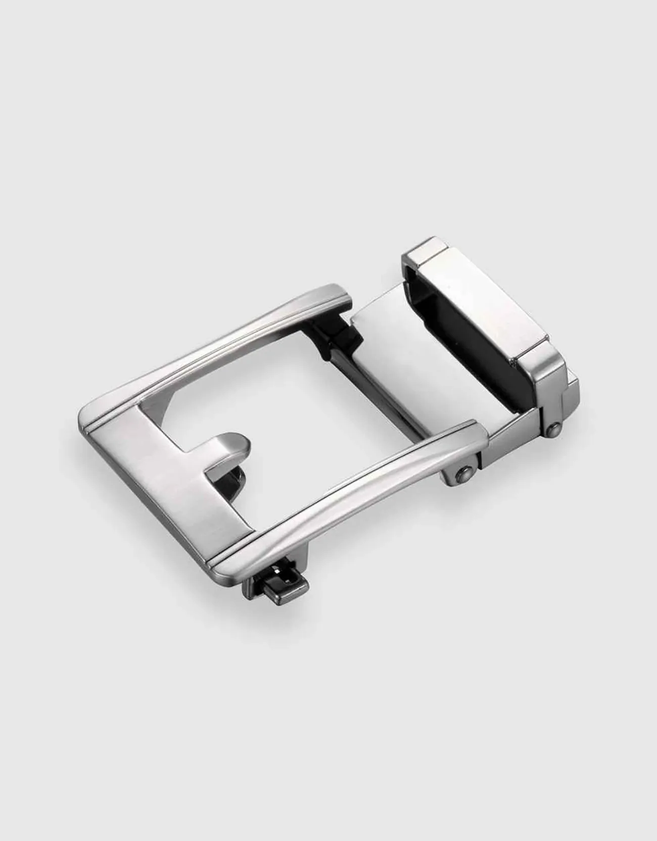 Paramount  Leather Ratchet Belt