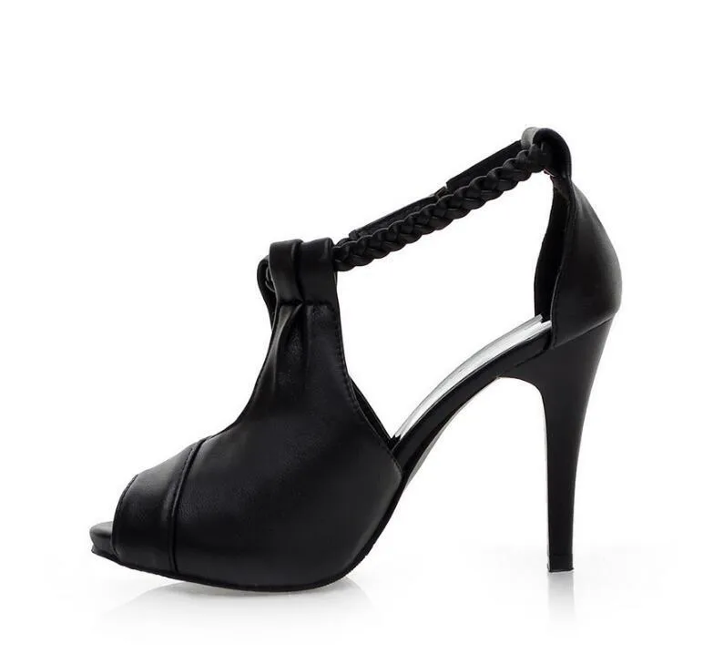 PENNY’S PEEP TOE
