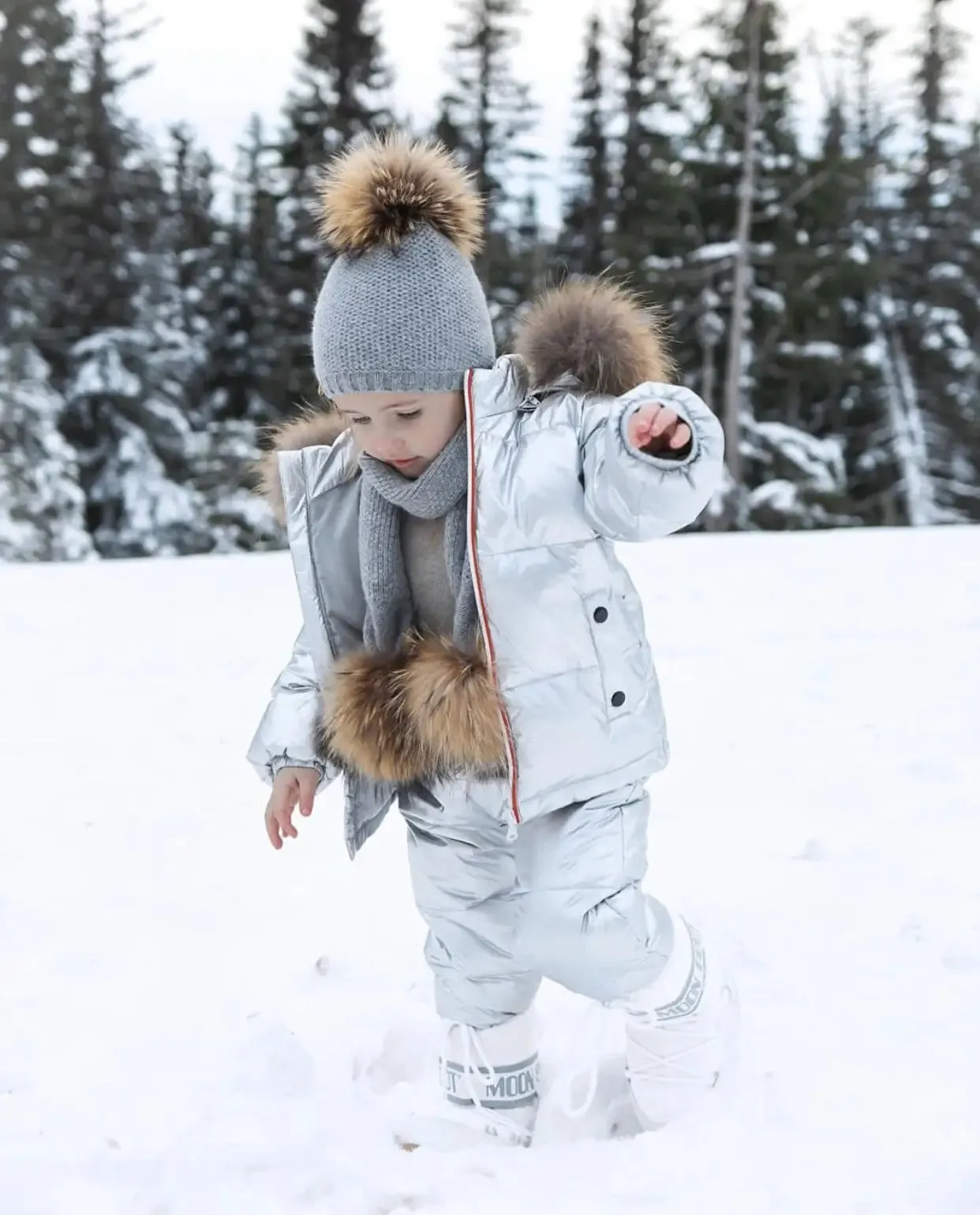 Petite Maison Kids Cashmere Pom Scarf (0-5Y)