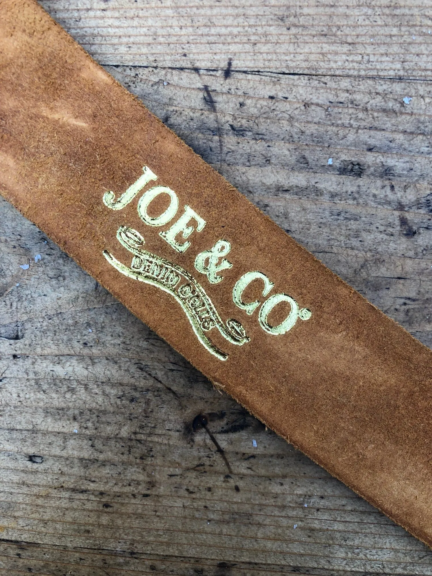 Philby 01 British veg tanned Chestnut leather and brass belt