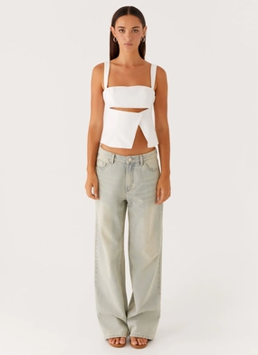 Pia Cut Out Top - White Pia Cut Out Top - White