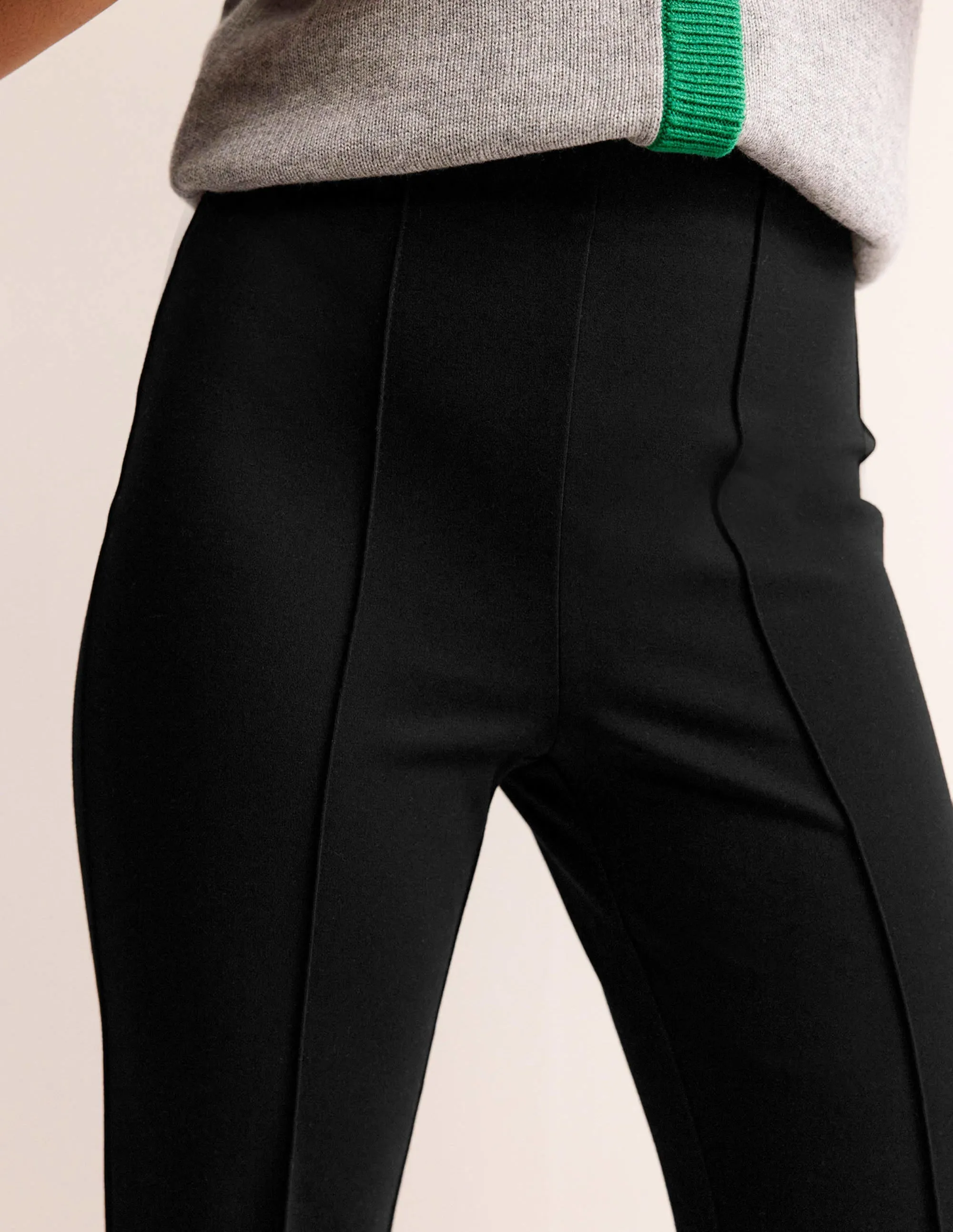 Ponte Pull on Kick Flare-Black