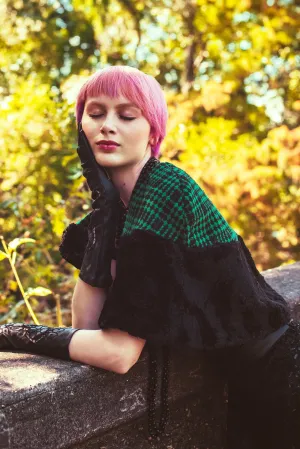 Radcliffe Capelet in Green and Black