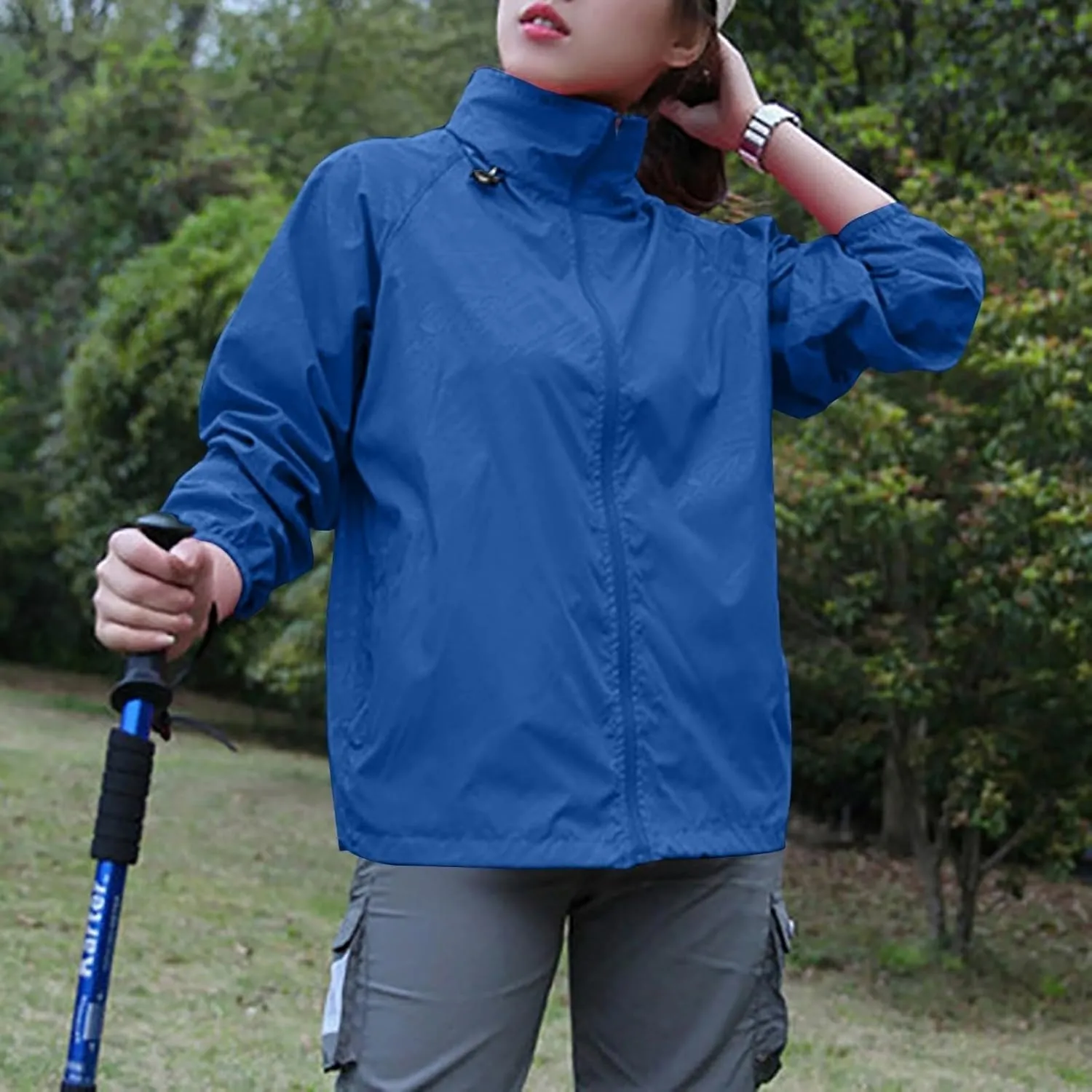 Rain Jacket Women Plus Size Lightweight Raincoat Outdoor Waterproof Windbreaker Hooded Packable Coats with Pockets