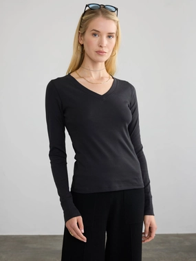RIBBED COTTON L/S V-NECK RIBBED COTTON L/S V-NECK