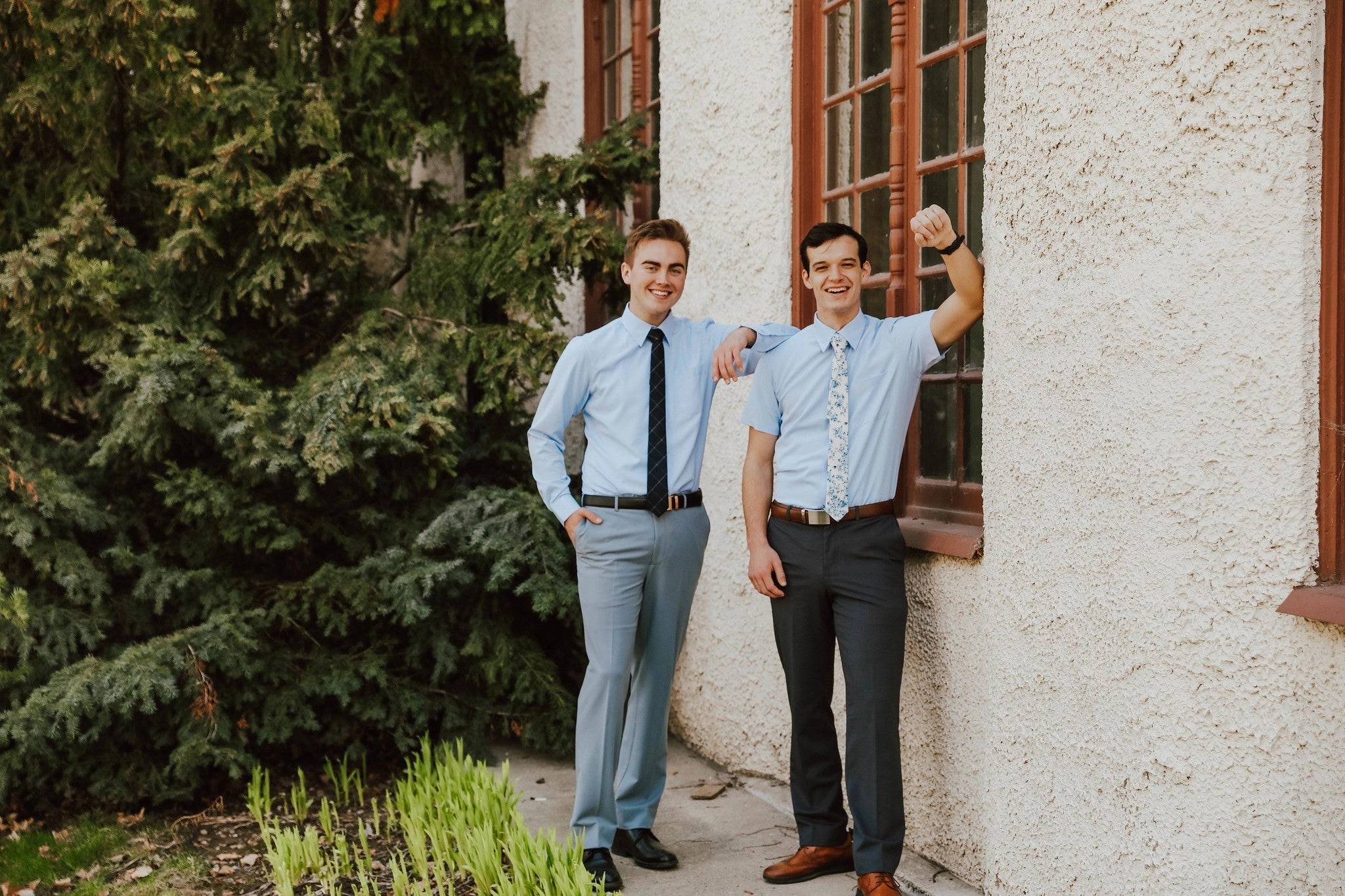 Robbins & Brooks 4-Way Flex Blue Dress Shirt Short Sleeve
