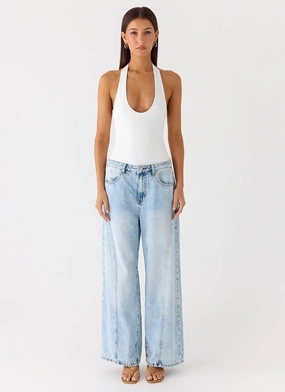 Set The Scene Halter Bodysuit - White Set The Scene Halter Bodysuit - White