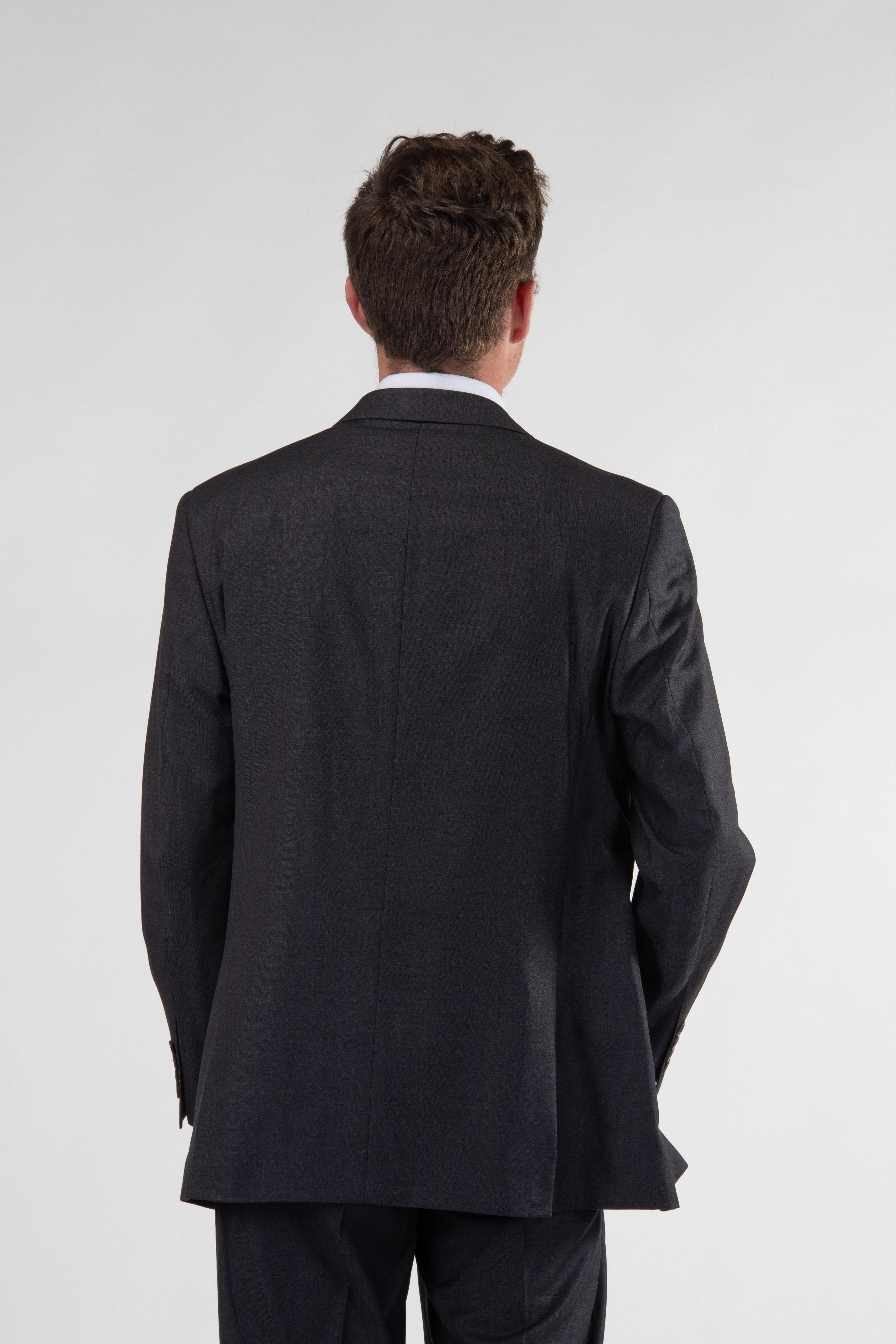 Signature Suit Classic Charcoal